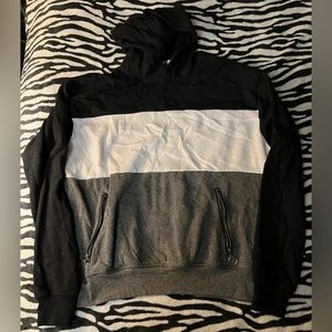 🖤GUC🖤 Zine (Zumiez) Hoodie